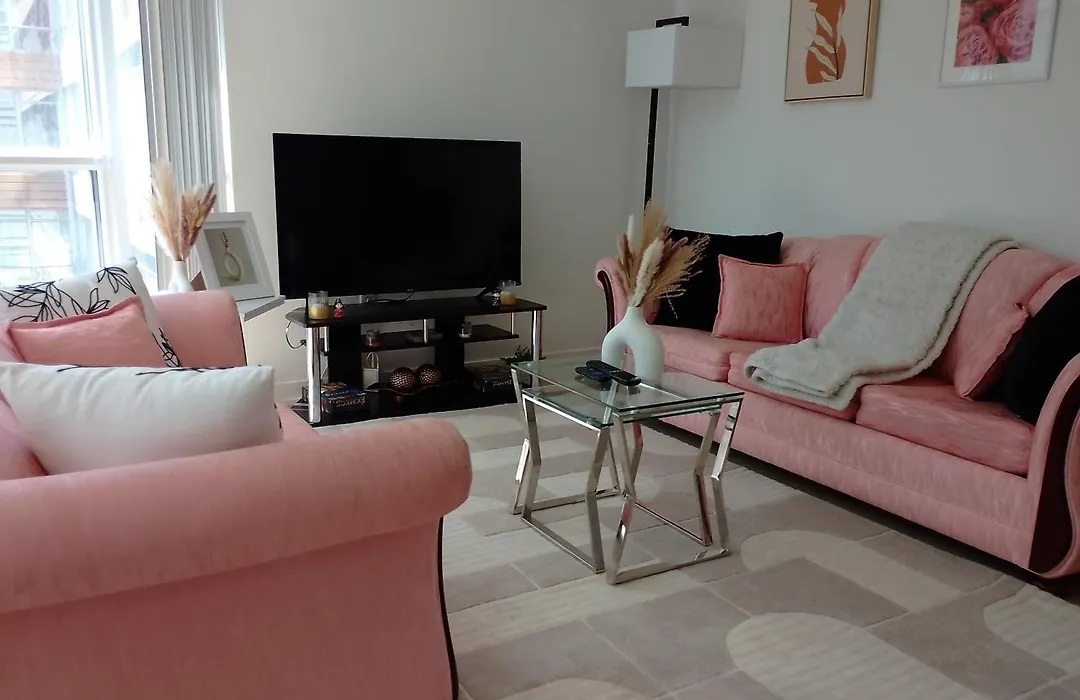 Downtown Toronto Condo Suite-1